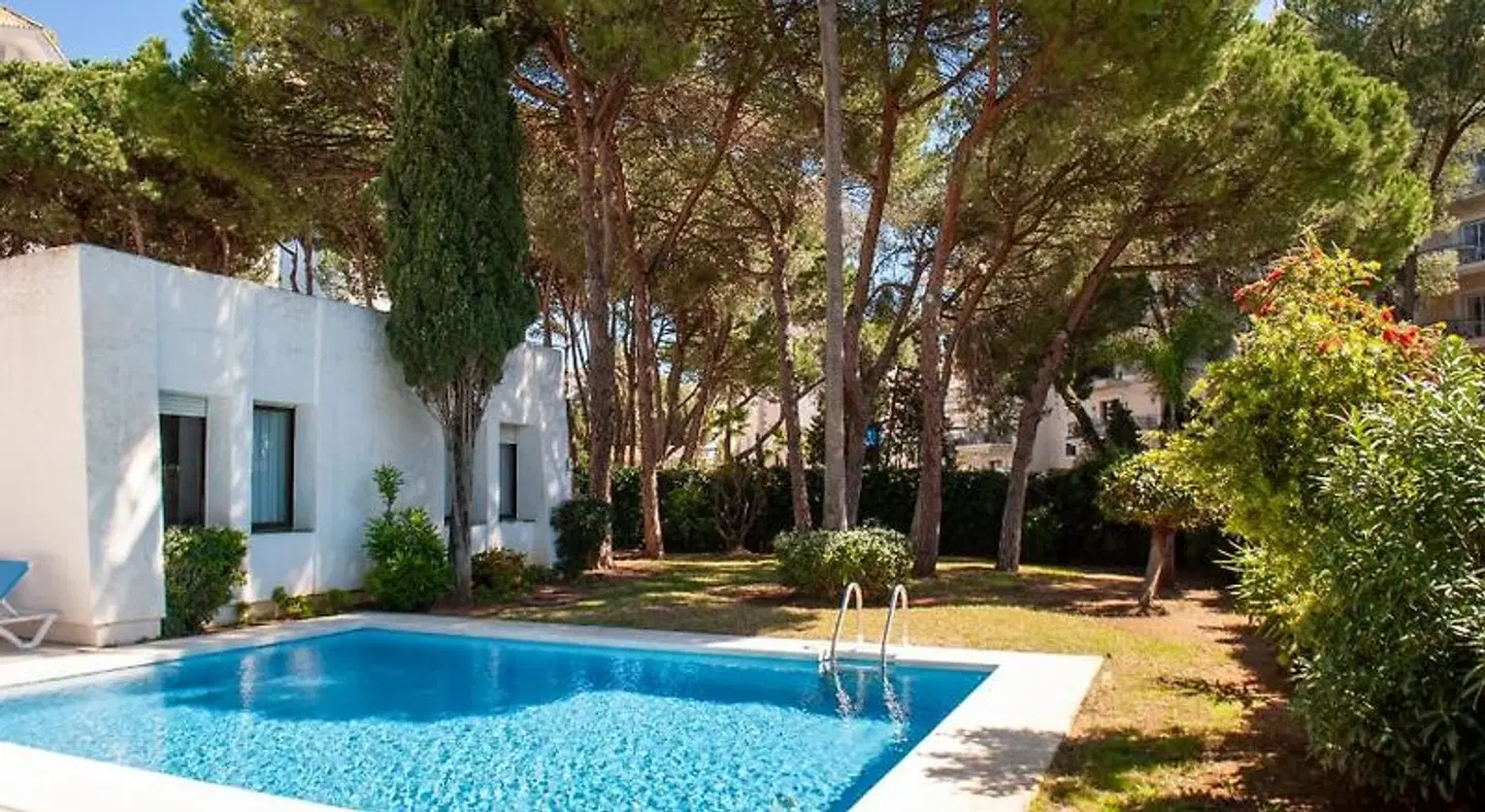 Villa Marina Marbella OUTDOOR_POOL