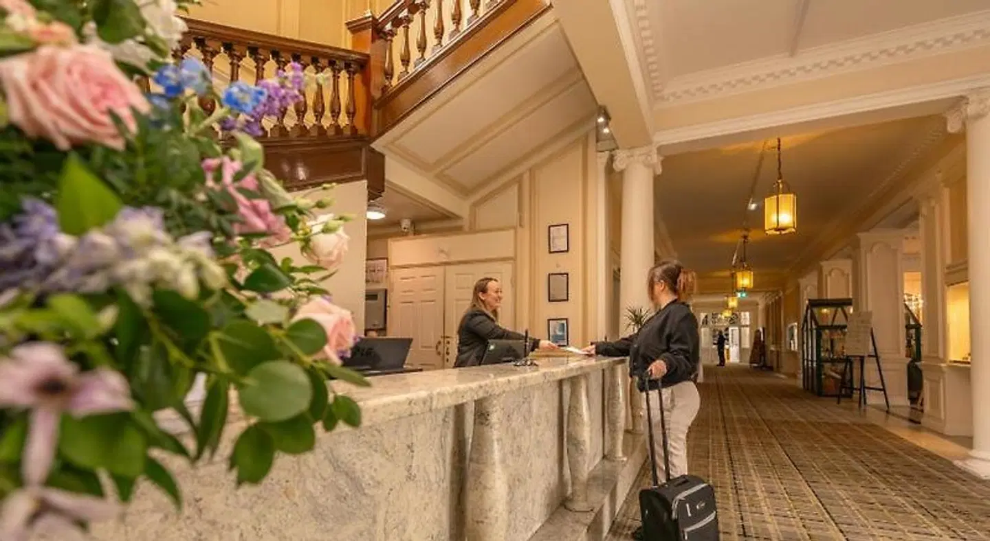 Peebles Hydro LOUNGE_LOBBY