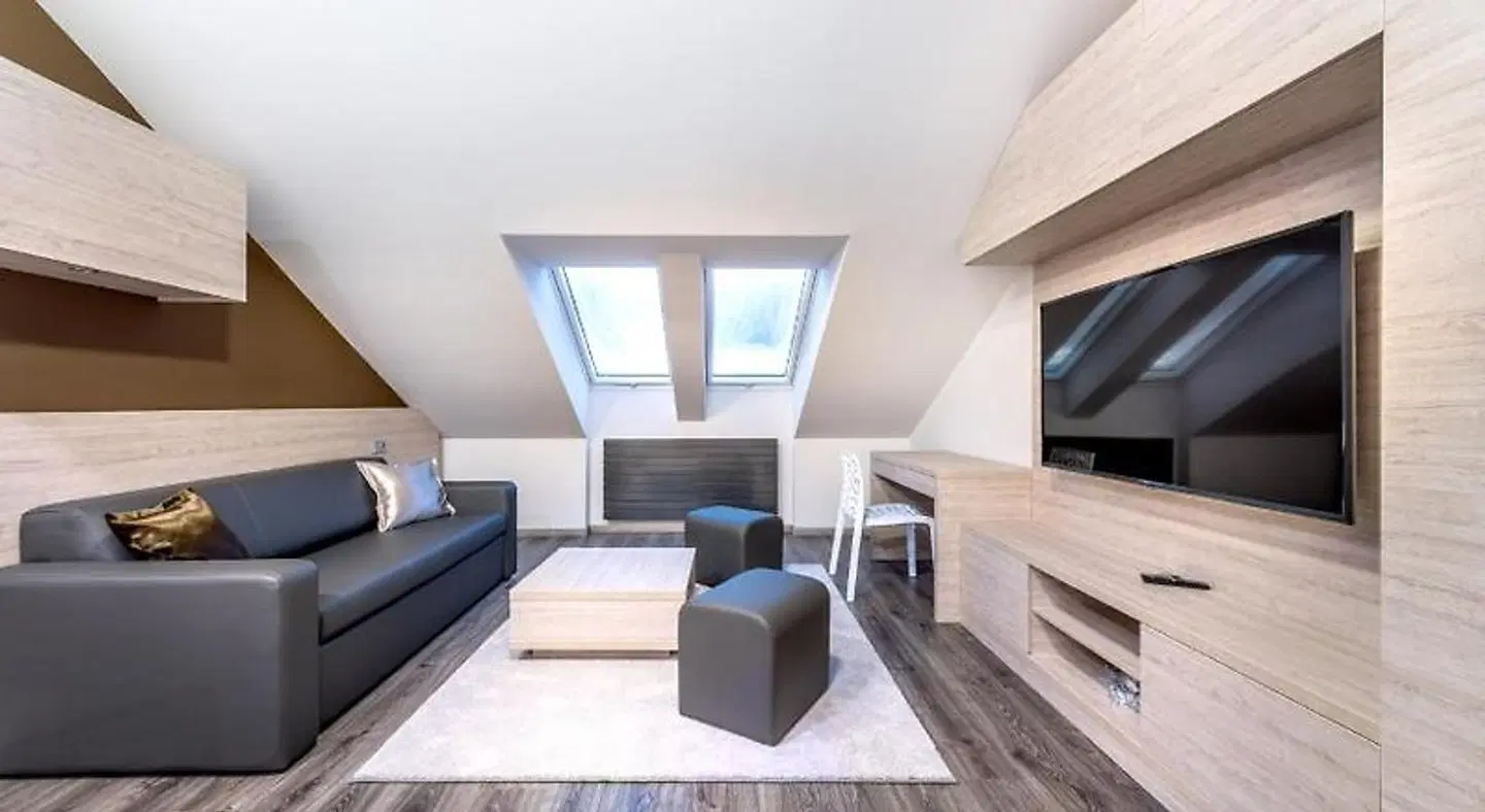 Hotel Pecr Deep ROOM_EXAMPLE