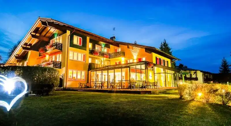 Hotel & Restaurant Bellevue – Hotelfoto