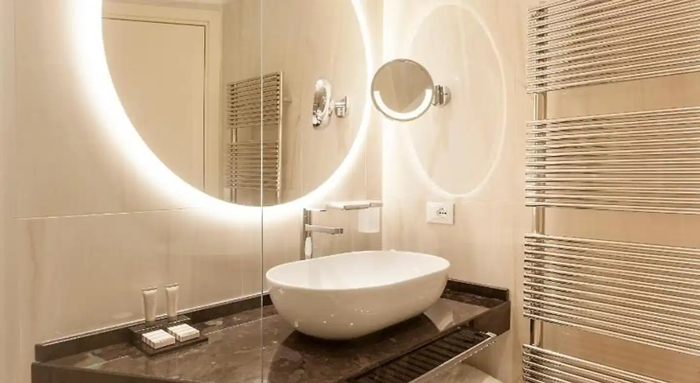 Hotel Ambasciatori Badezimmer