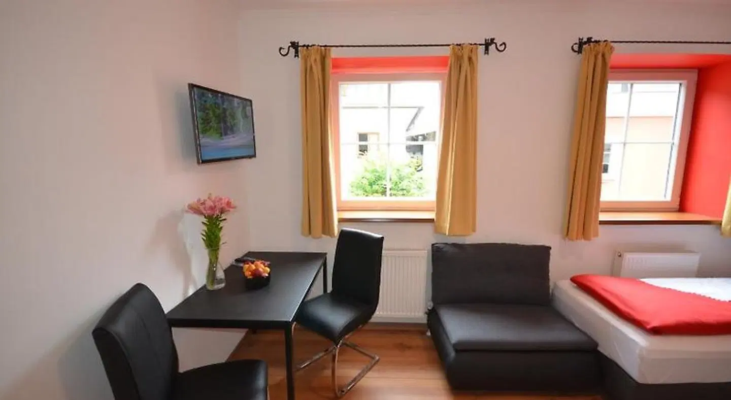Traube ROOM_EXAMPLE