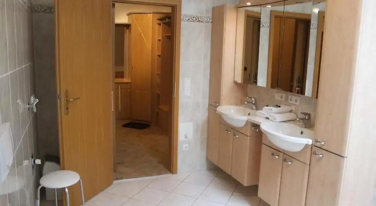 Buchenhöhe Badezimmer