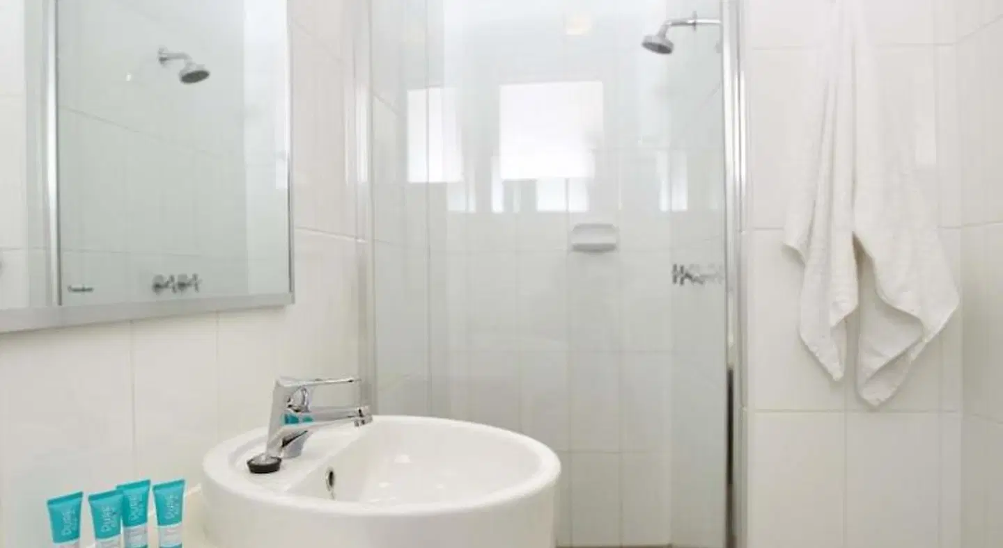 Rose Hotel Badezimmer