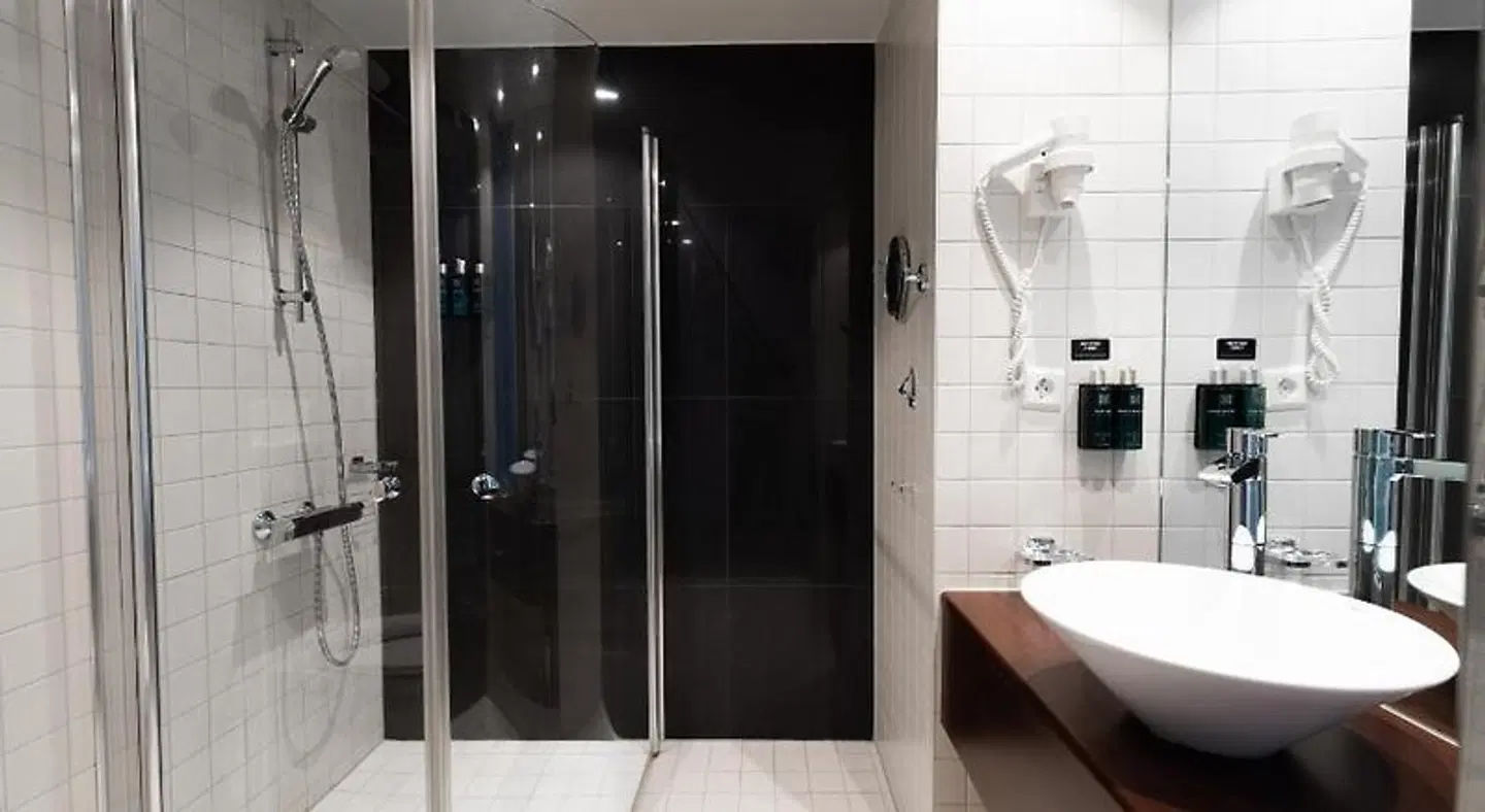 Clarion Hotel Bergen Airport Badezimmer