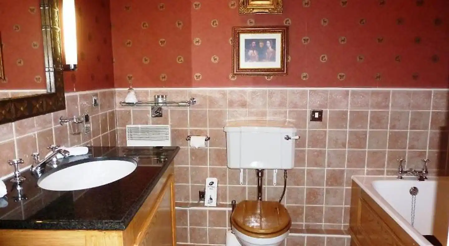 Dalhousie Castle & Spa Badezimmer