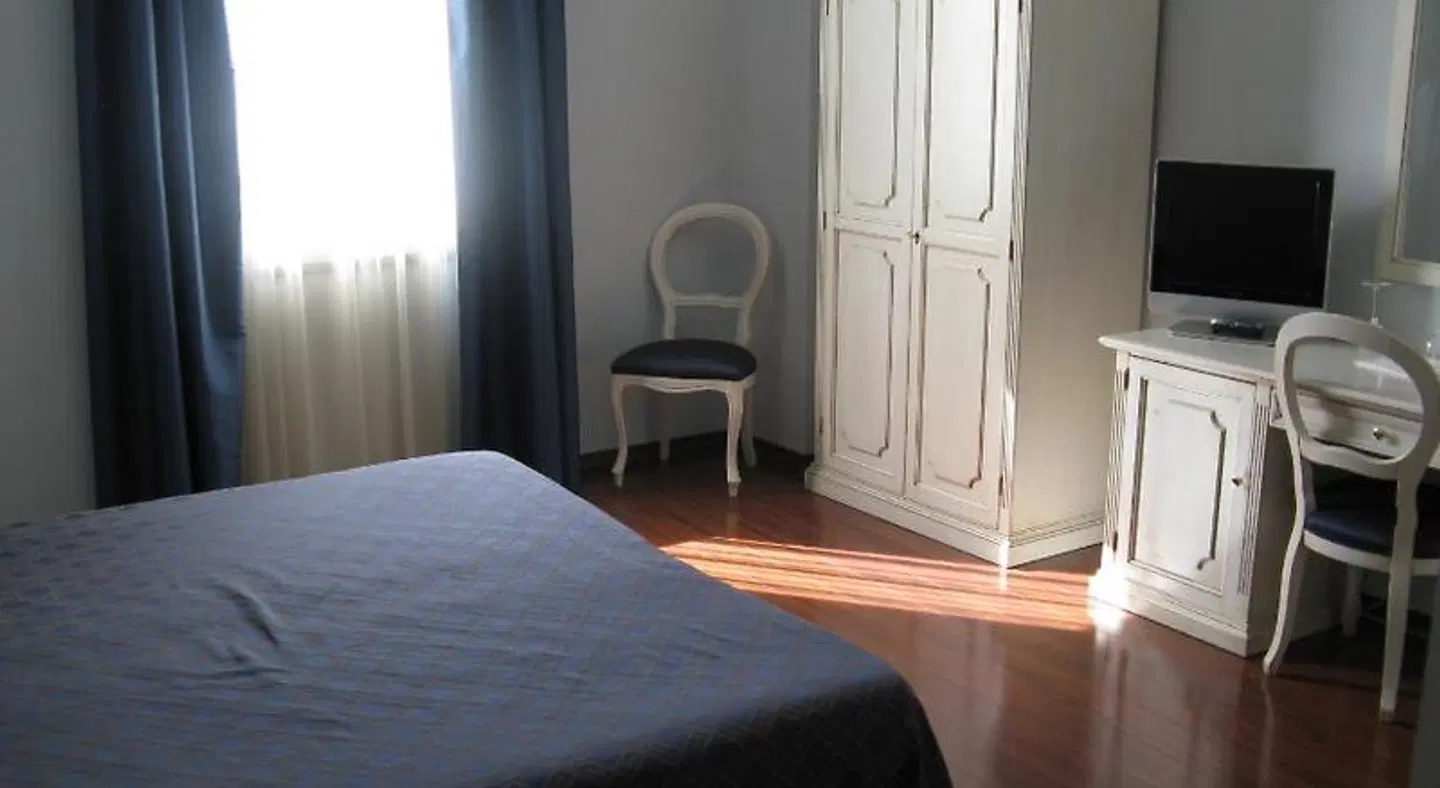 International Hotel ROOM_EXAMPLE