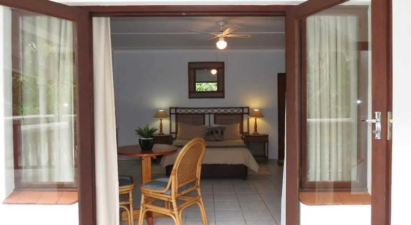Dieu-Donnee River Lodge ROOM_EXAMPLE