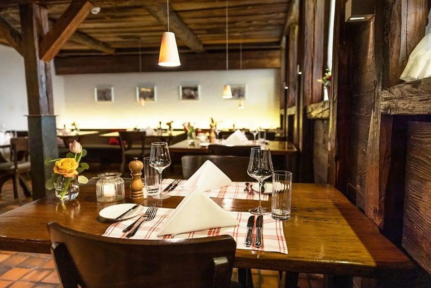 Swiss-Chalet Merlischachen - Chalet-Hotel Lodge Restaurant