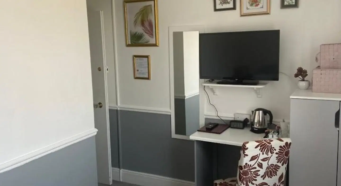The Mountview ROOM_EXAMPLE