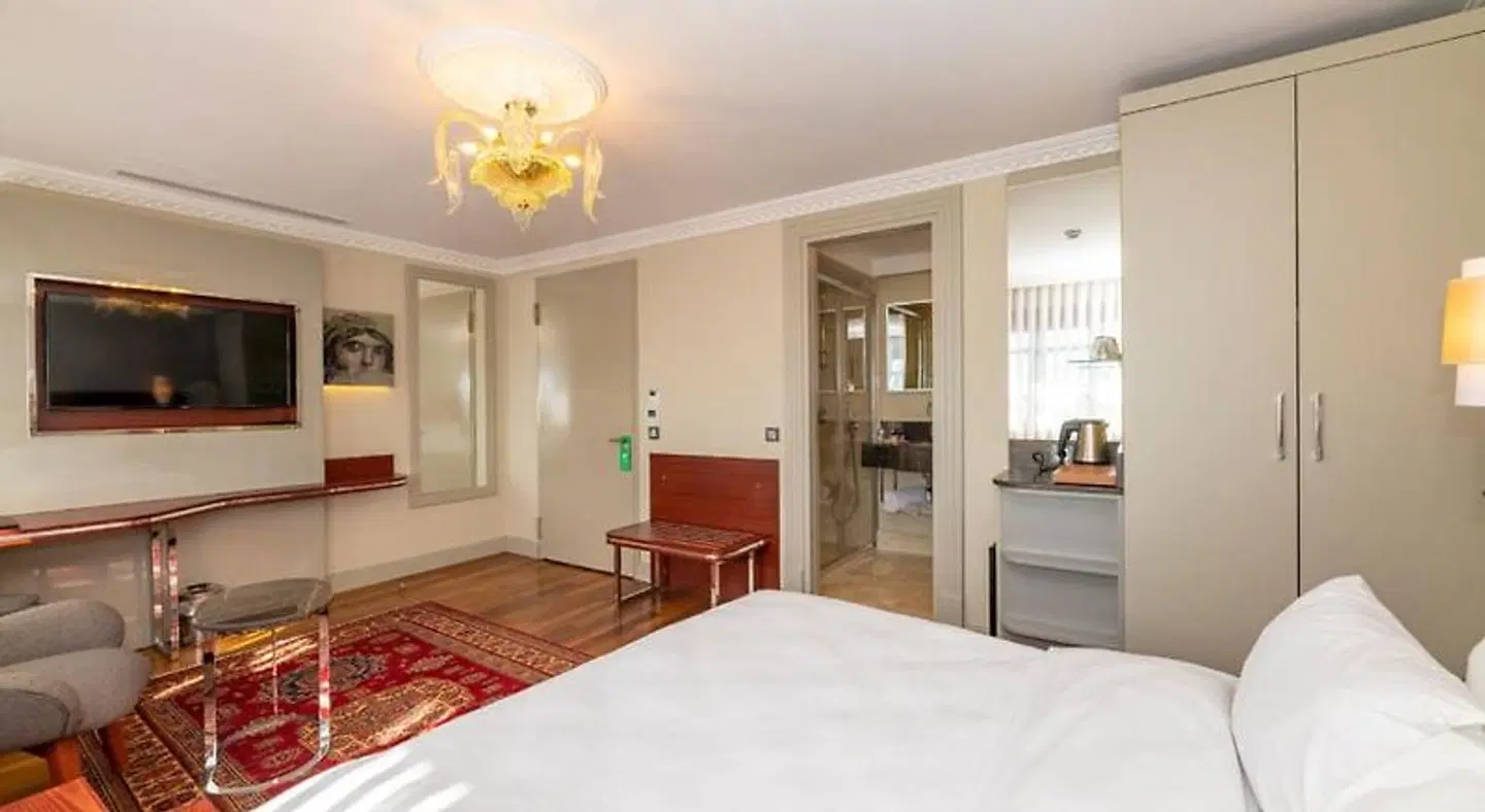 Blue Gilroy Hotel ROOM_EXAMPLE