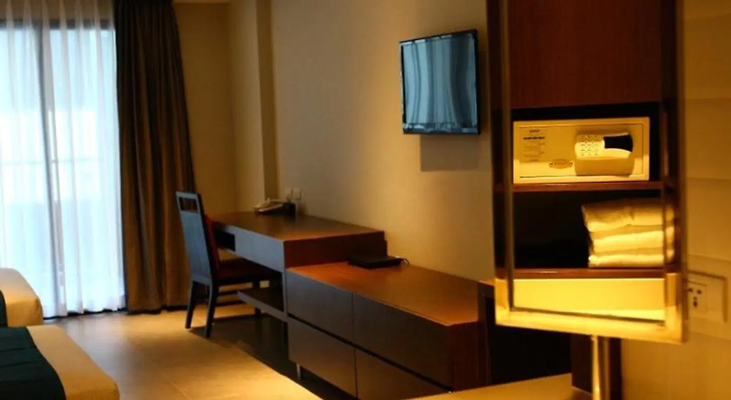 Season Five Hotel ROOM_EXAMPLE