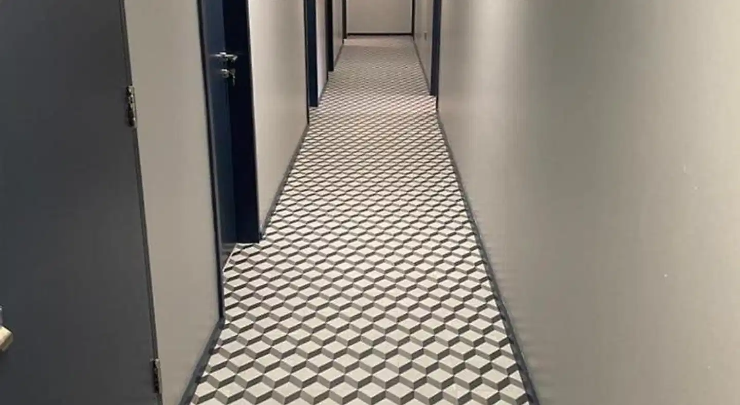 Quarter by Warren Collection Lobby