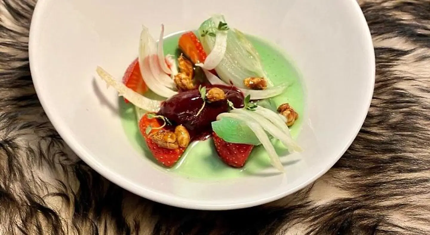 Hotel 16|150 Restaurant