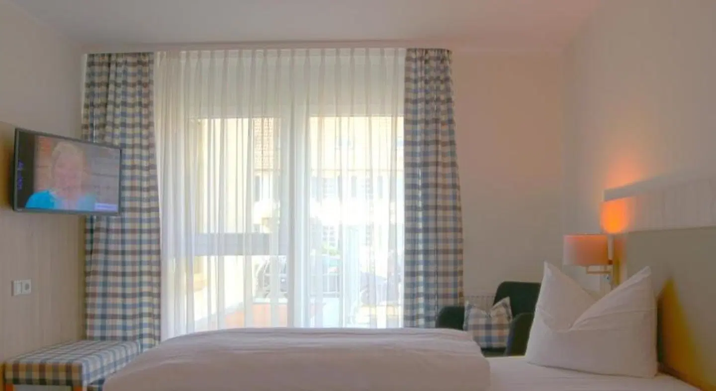 Hotel Rössle ROOM_EXAMPLE