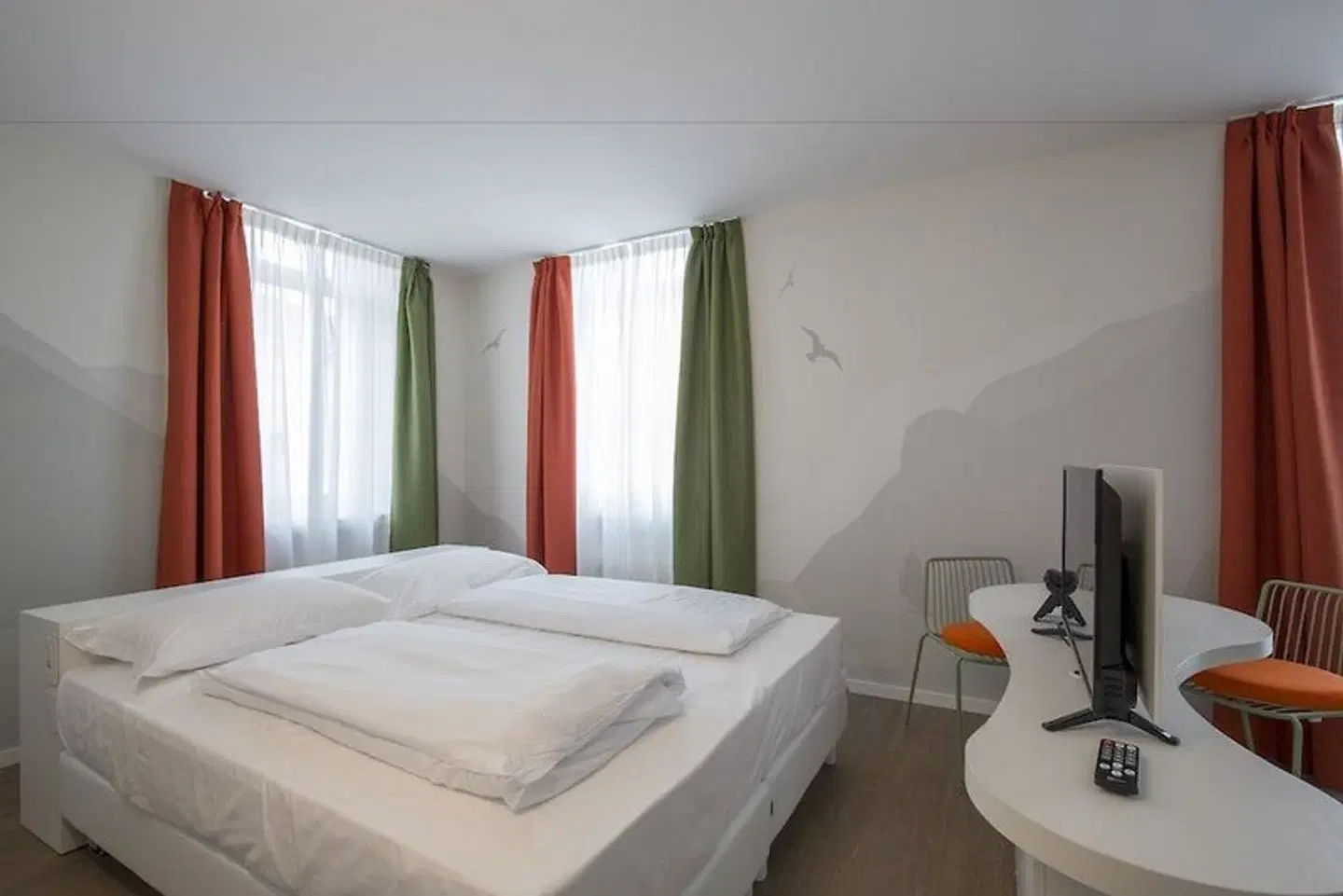 Holiday IV Gardan ROOM_EXAMPLE