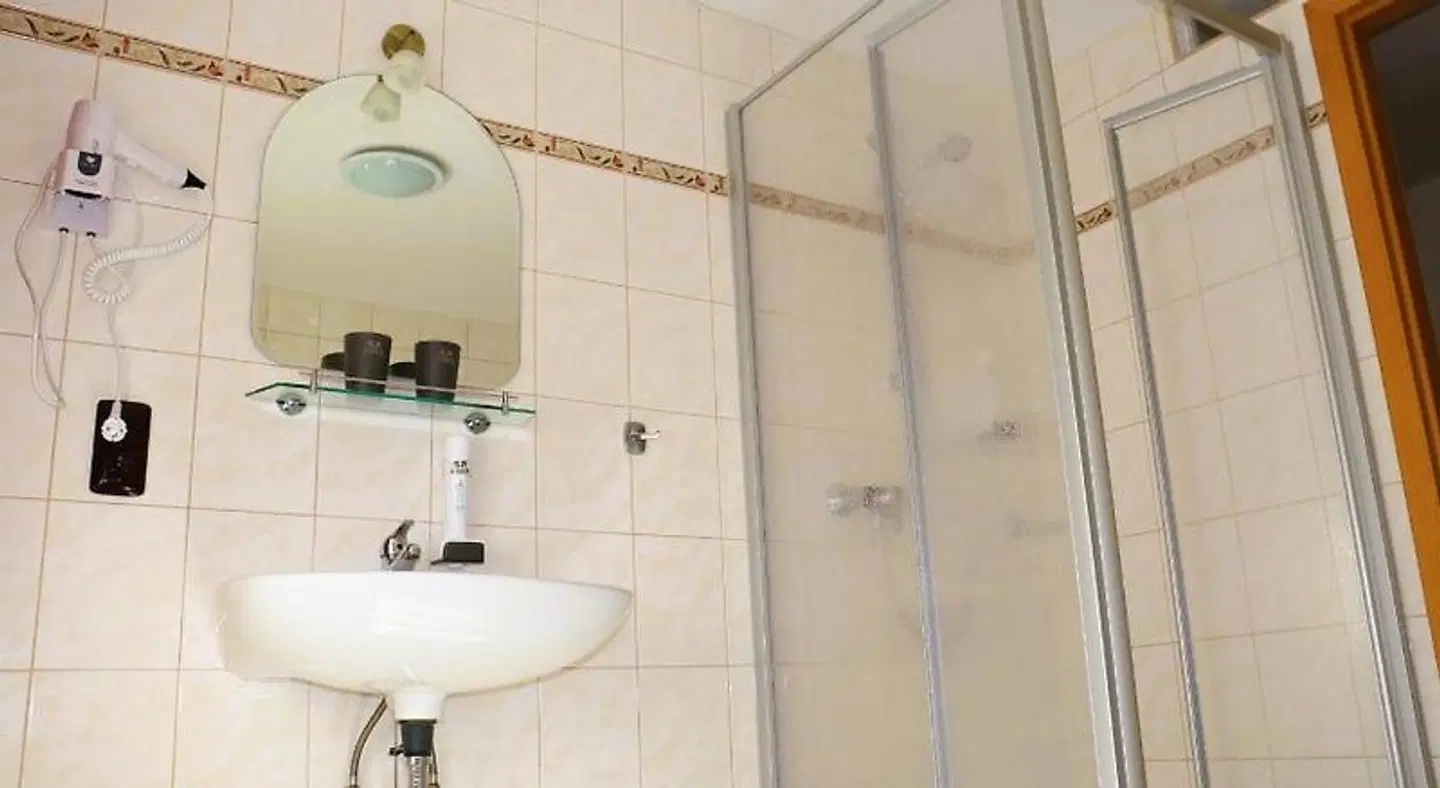 Schwarzes Roß Badezimmer