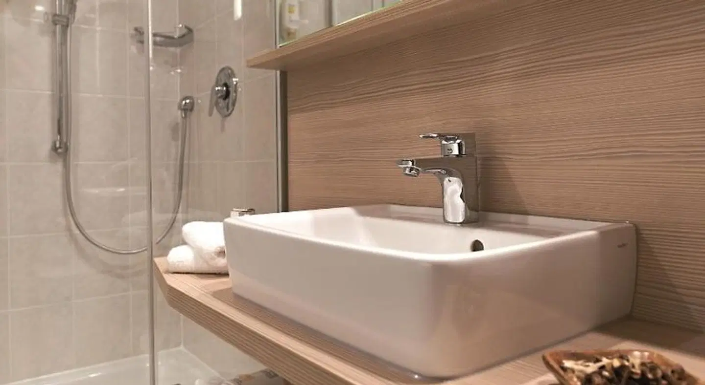 Zum Edelacker Badezimmer