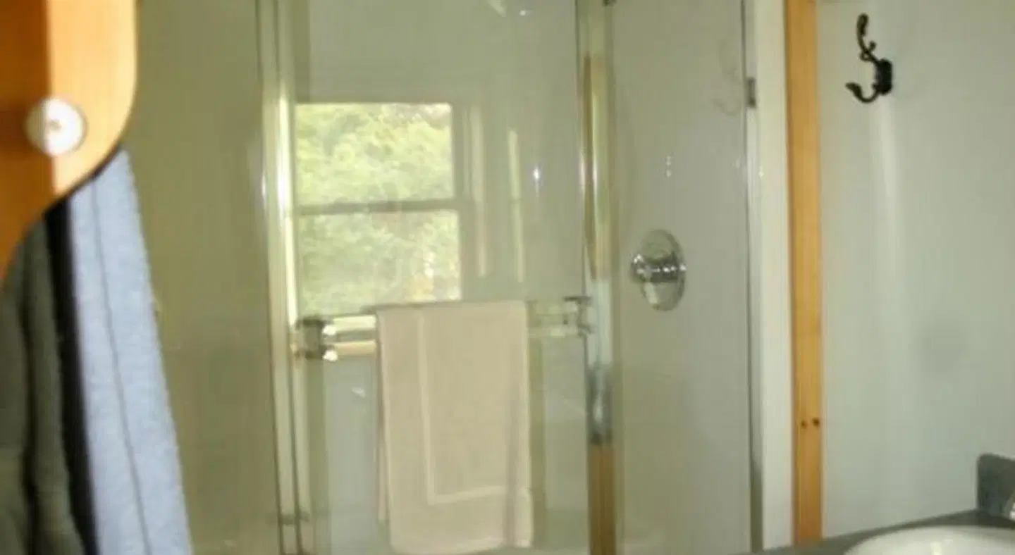 Sunny Rock Bed & Breakfast Badezimmer