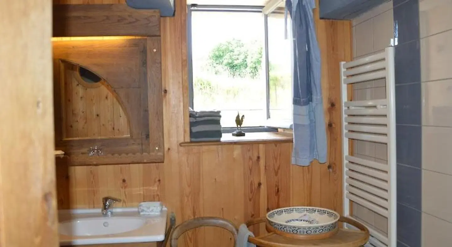 La Grange de Coatelan Badezimmer