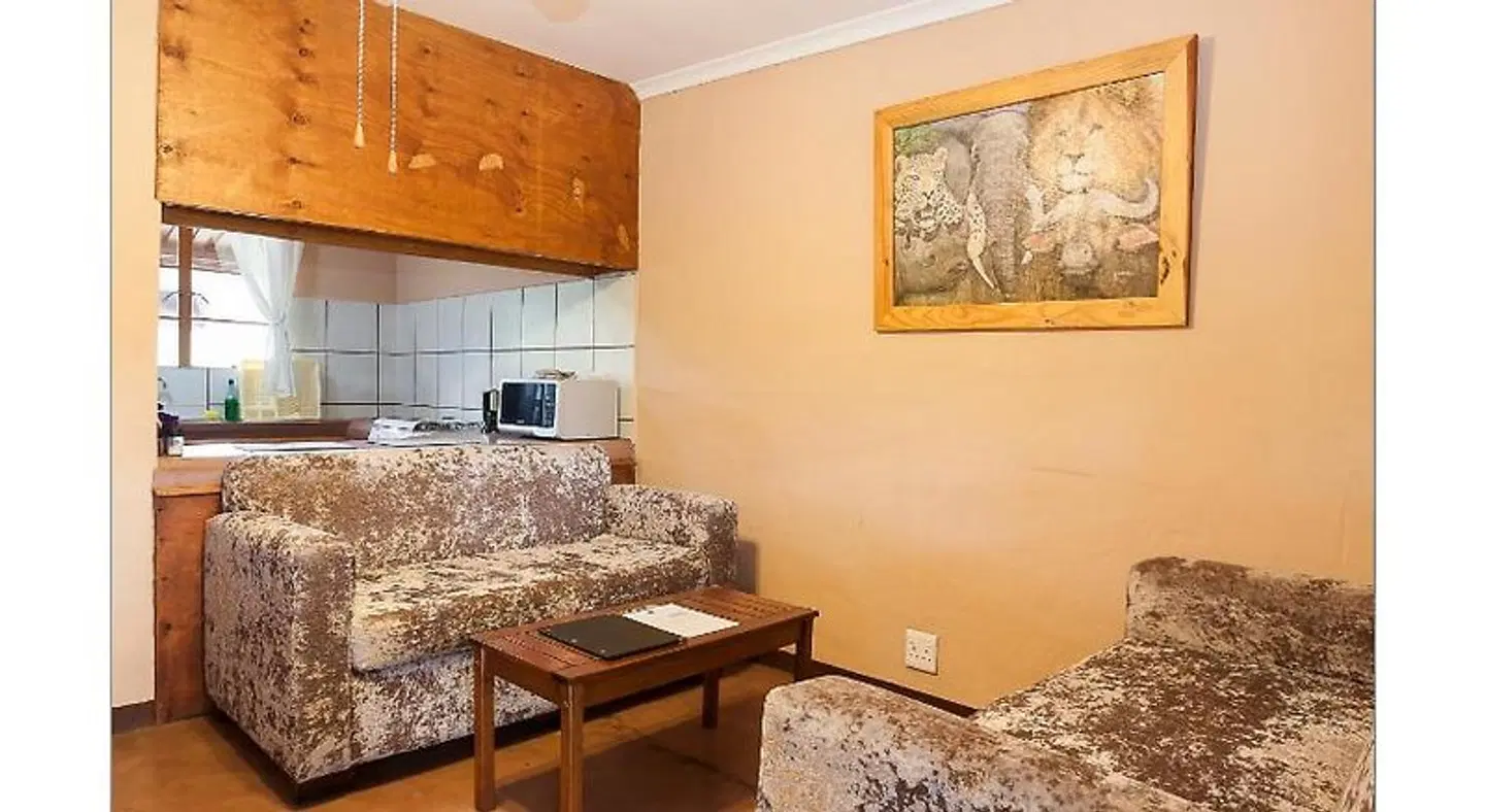 Rain Farm Game Lodge ROOM_EXAMPLE