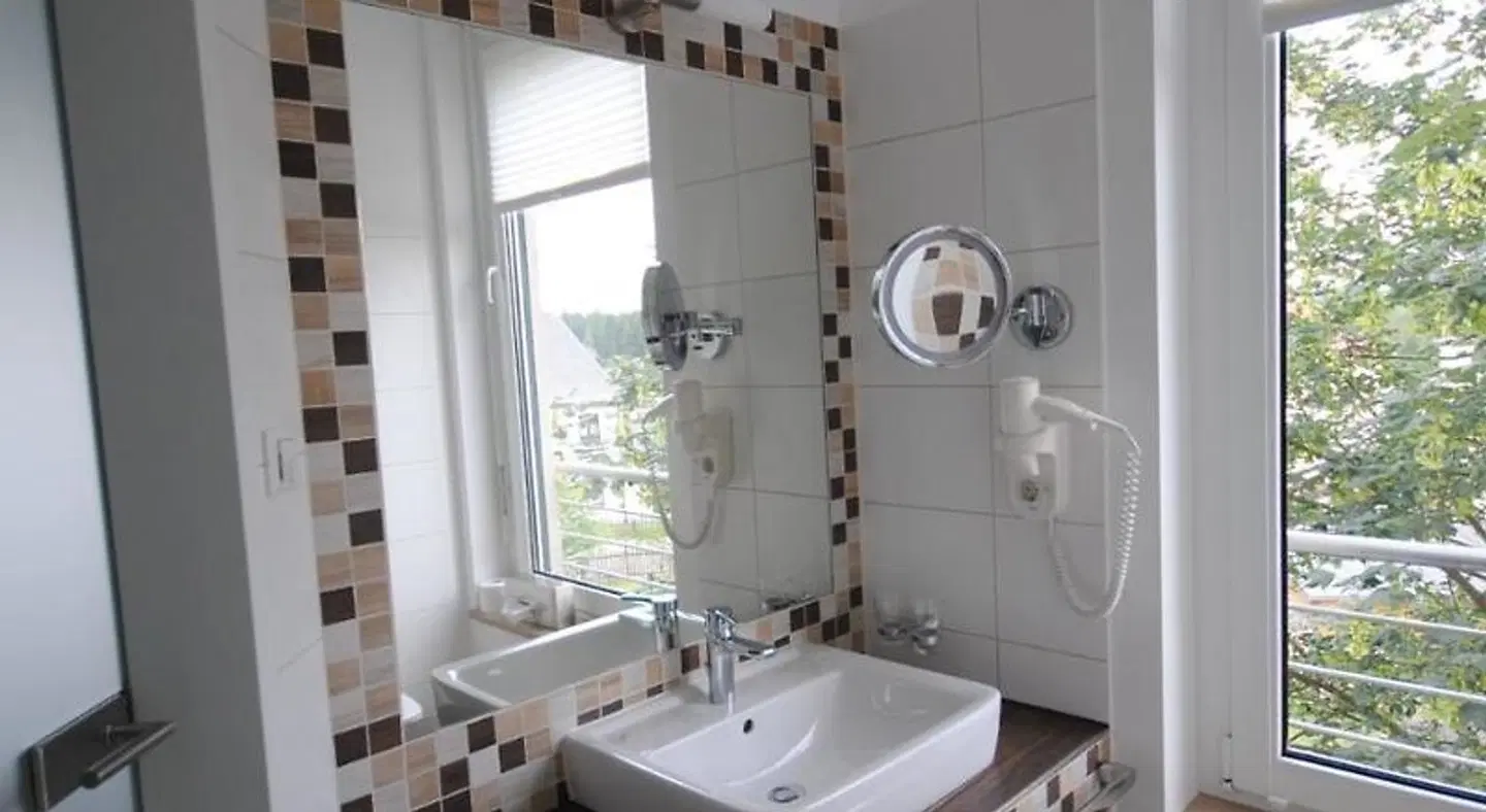 Der Bayerischer Hof Badezimmer