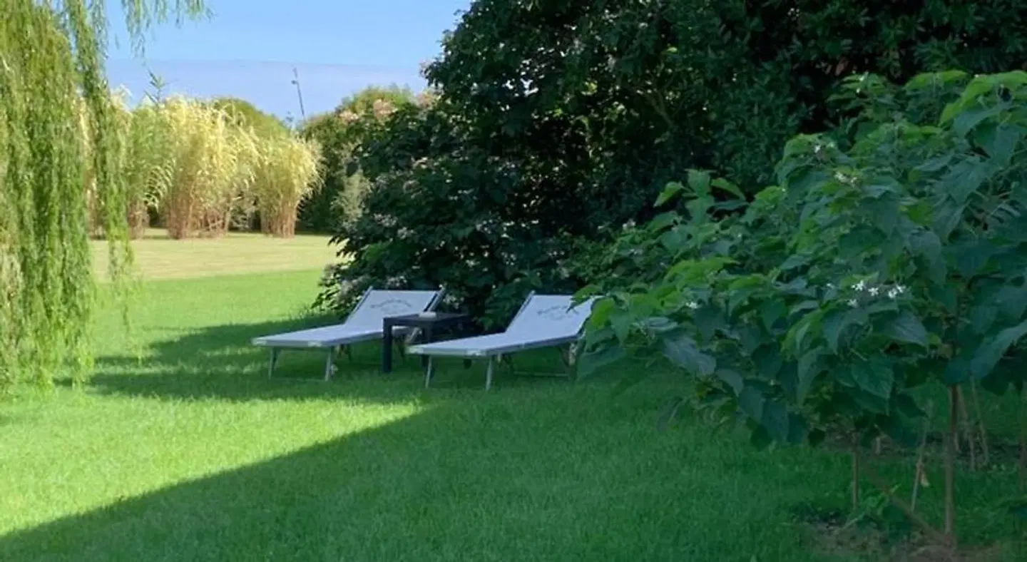 B&B Beauty House Garten