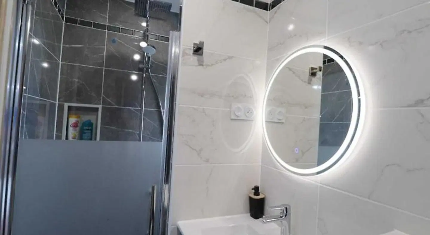 Le Lotus Blanc Badezimmer