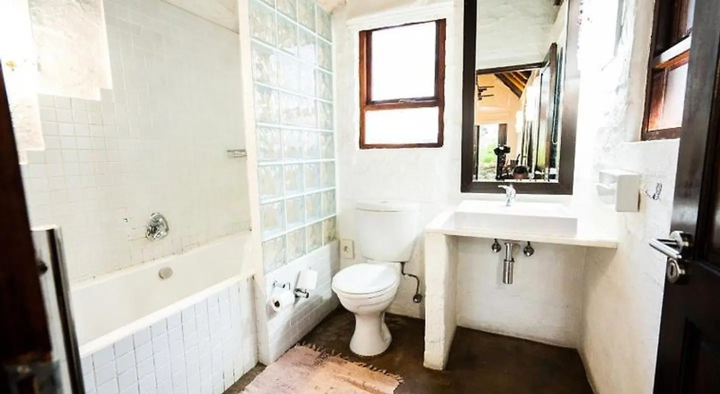 Hakunamatata Lodge and Health Spa Badezimmer