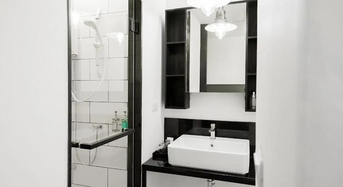 Marina House MUAYTHAI Ta-iad Phuket Badezimmer