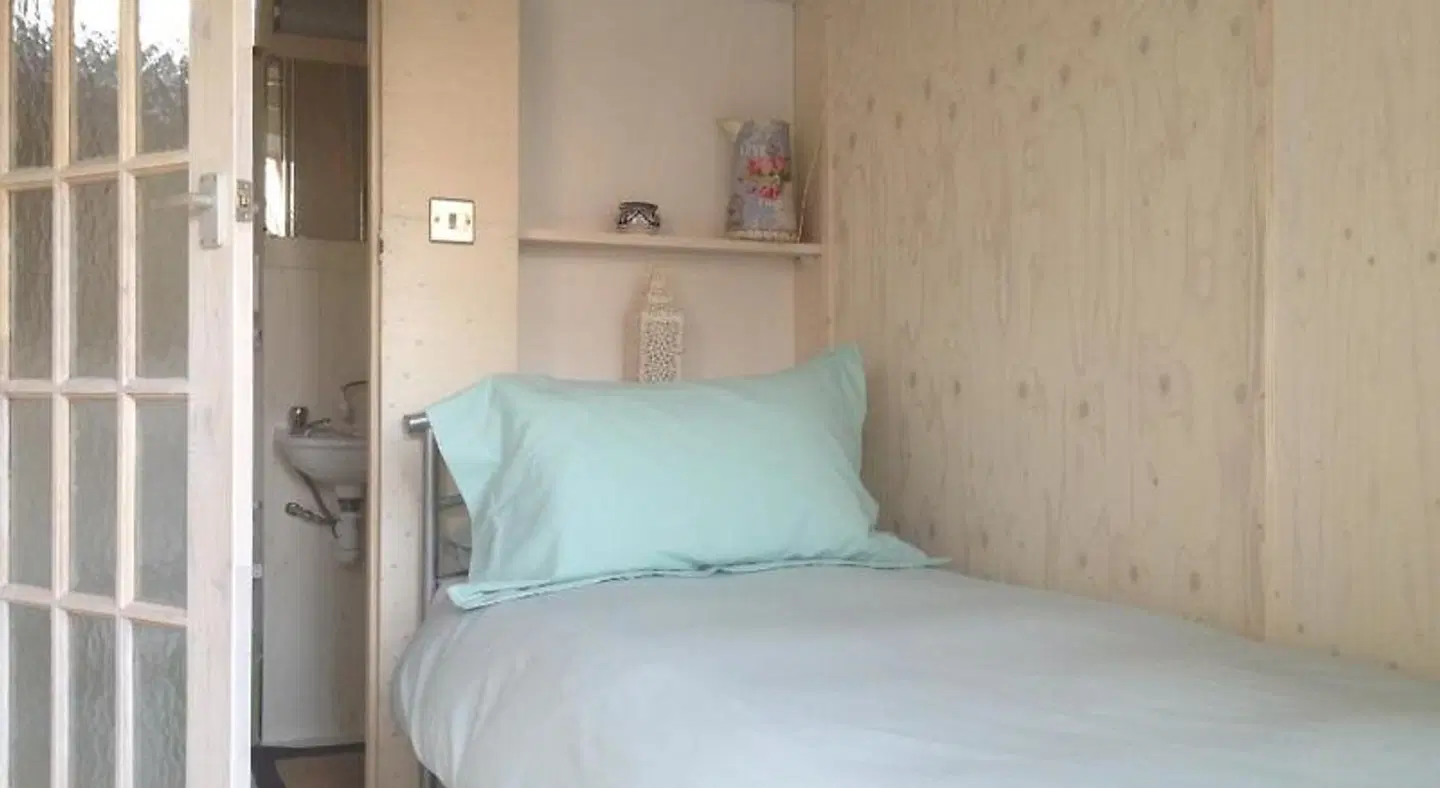 Alice Guest house ROOM_EXAMPLE