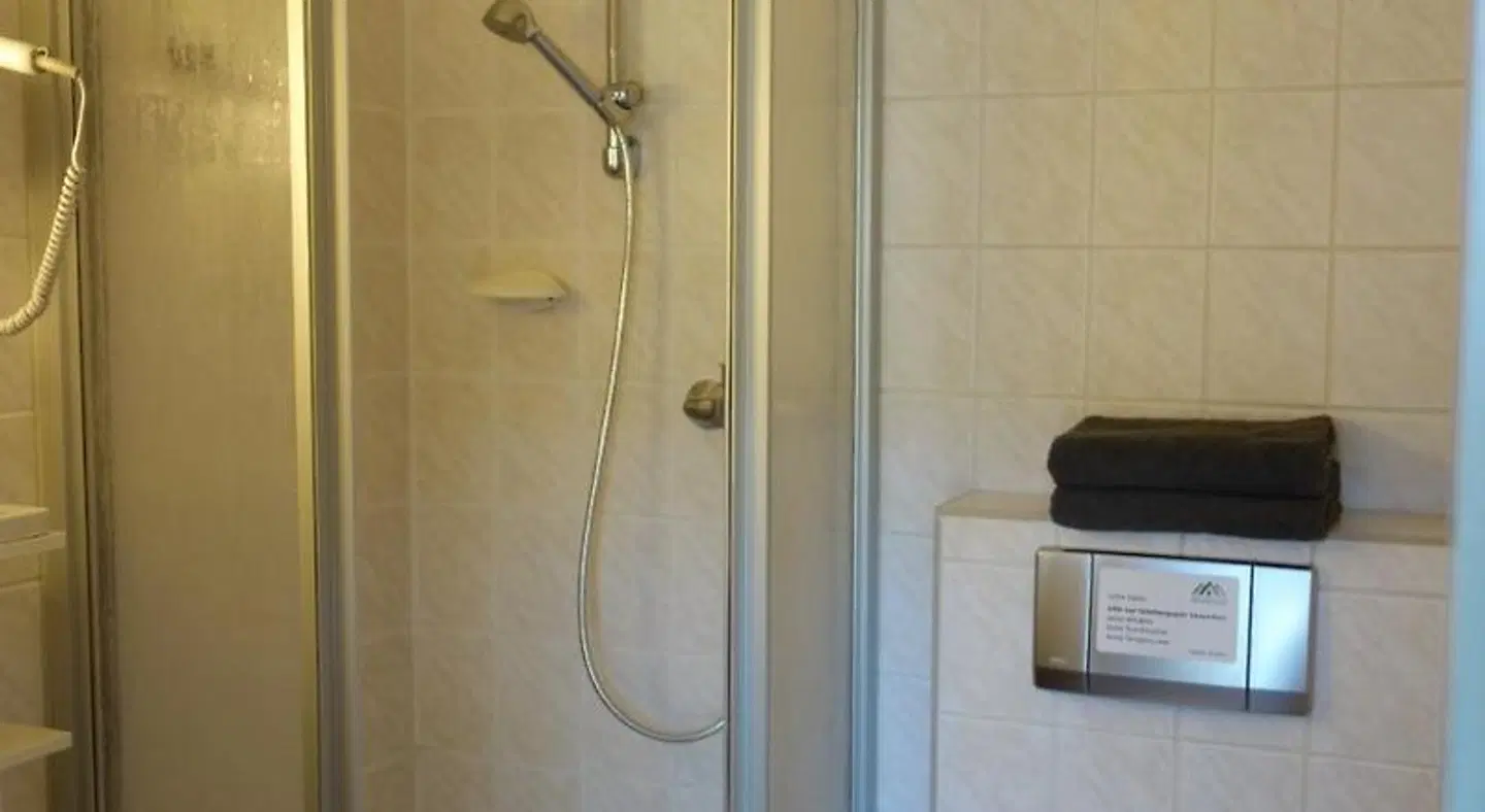 Am Waldesrand Badezimmer