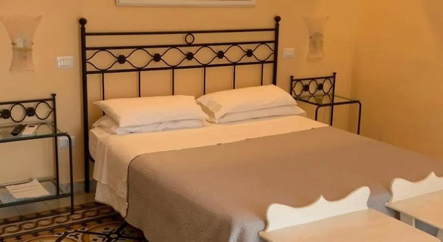 villa verde sul mare ROOM_EXAMPLE