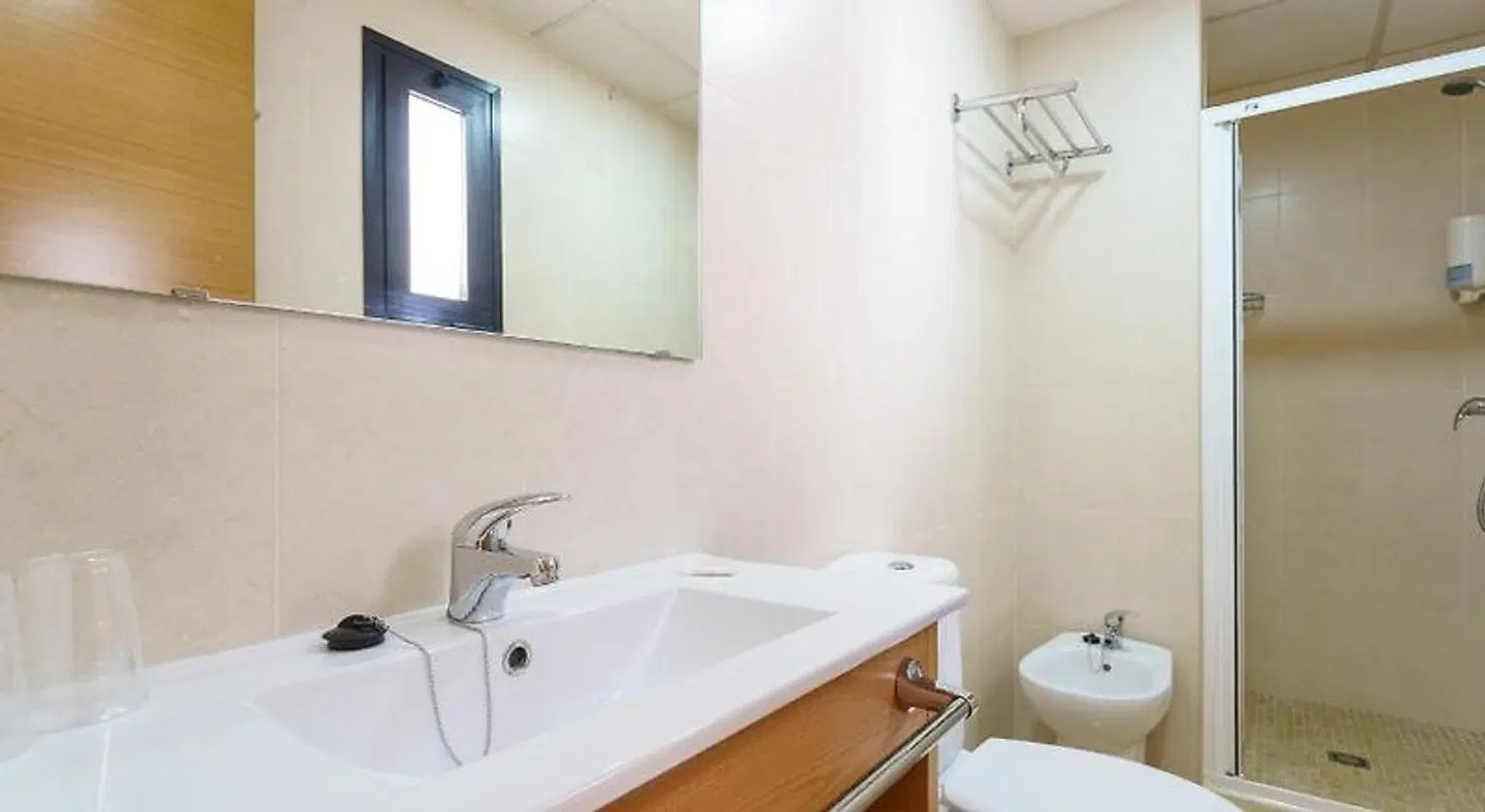 Hostal Costabella Badezimmer