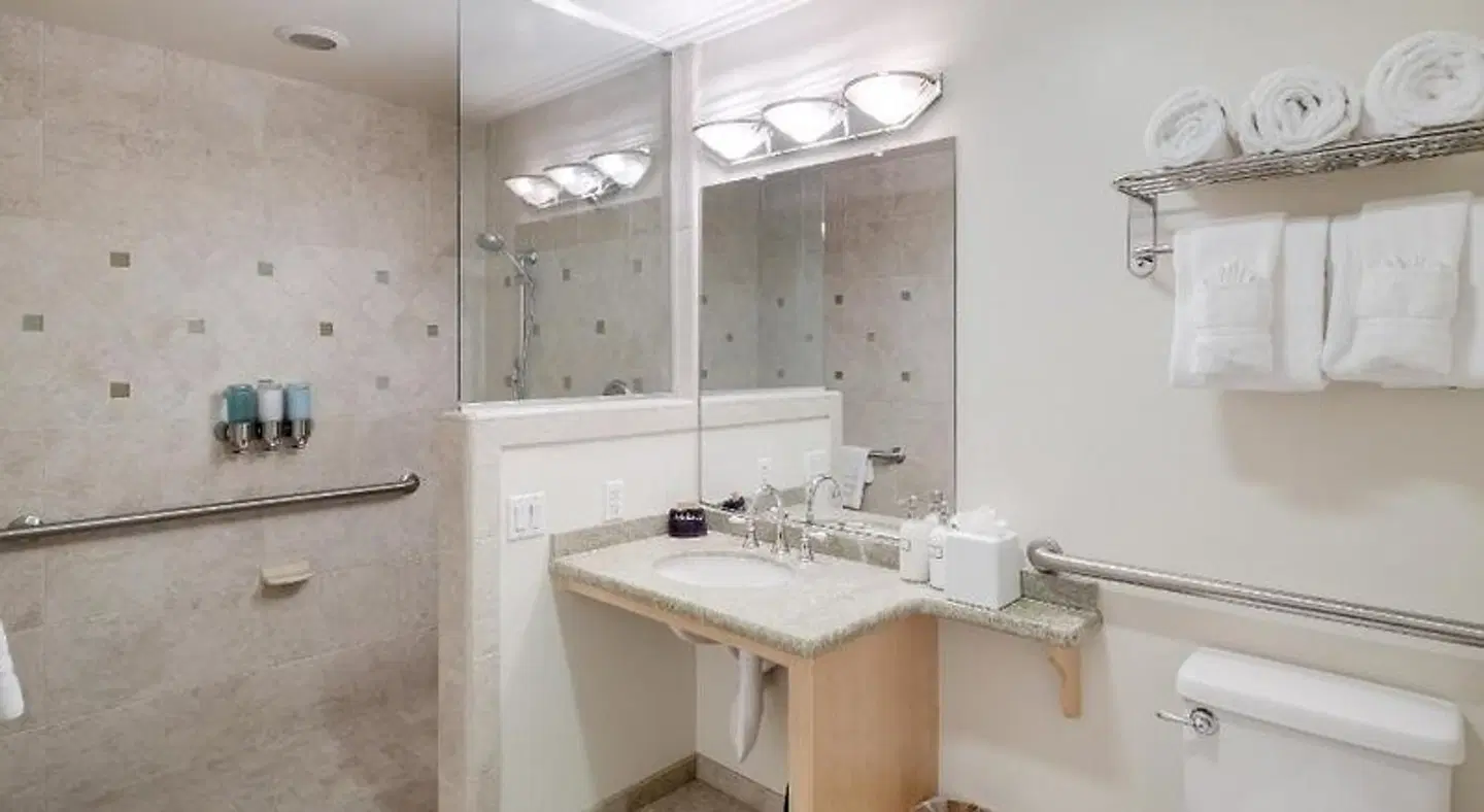Estero Inn Badezimmer