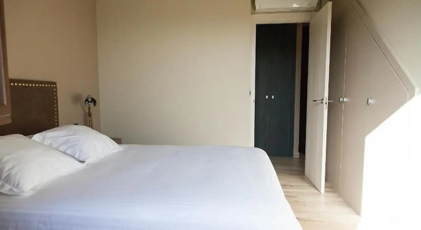 La senda de los elefantes ROOM_EXAMPLE