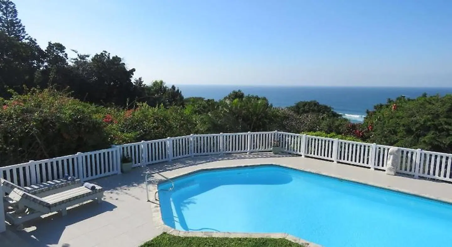 Bare Feet Retreat OUTDOOR_POOL
