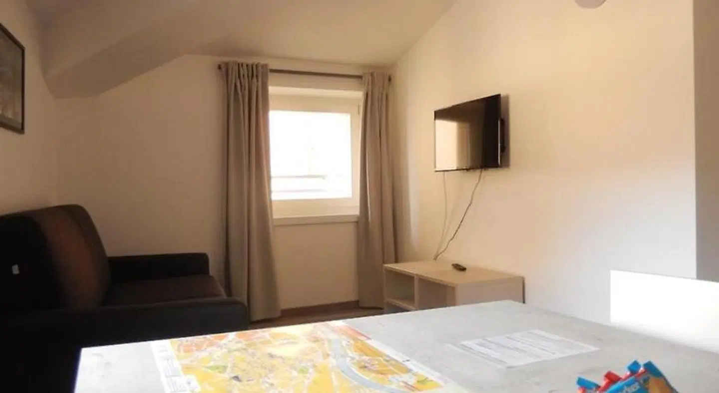 TrentoApartment ROOM_EXAMPLE