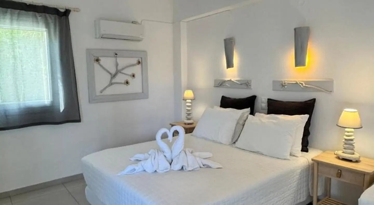 Diplos Studios ROOM_EXAMPLE