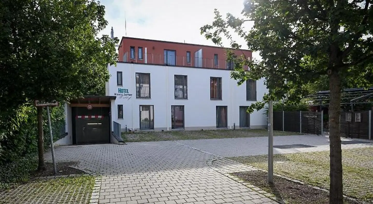 Brauerei Gasthaus Lohhof EXTERIOR