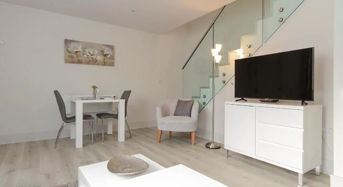Citystay - Midsummer Mews ROOM_EXAMPLE