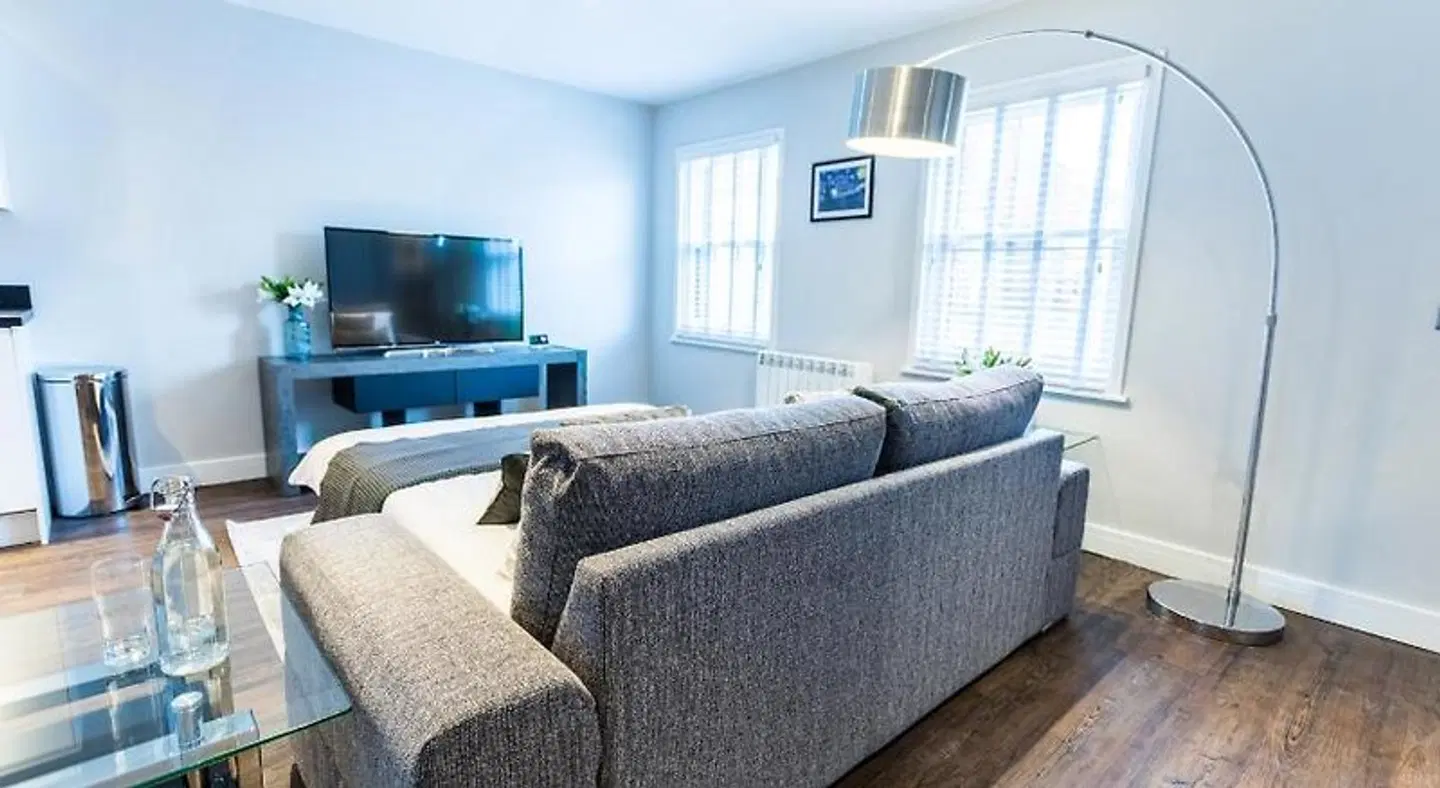 Suite Life Serviced Apartments ROOM_EXAMPLE