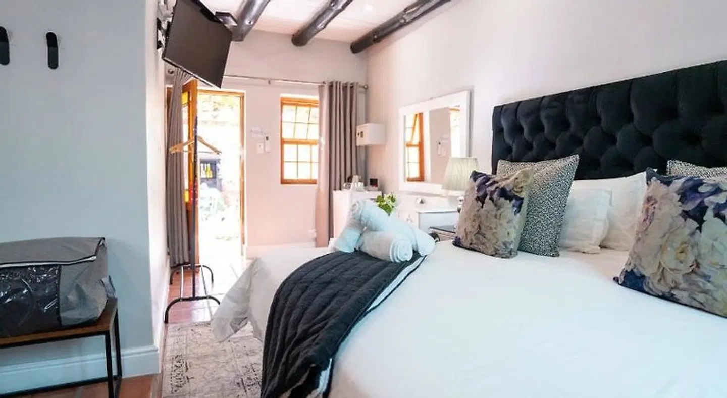 Olive Tree ROOM_EXAMPLE