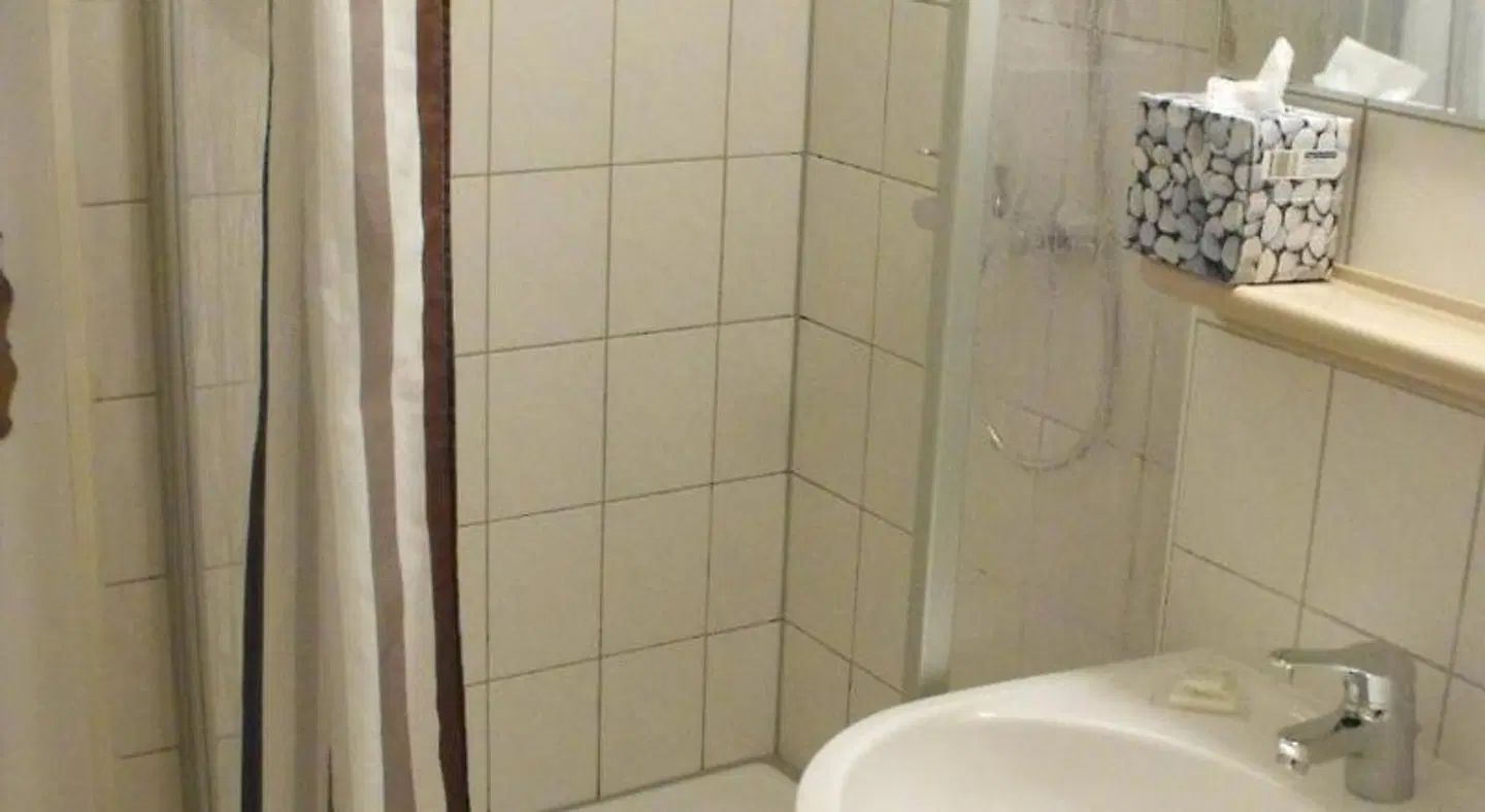 Landhotel & Restaurant Possendorf Badezimmer