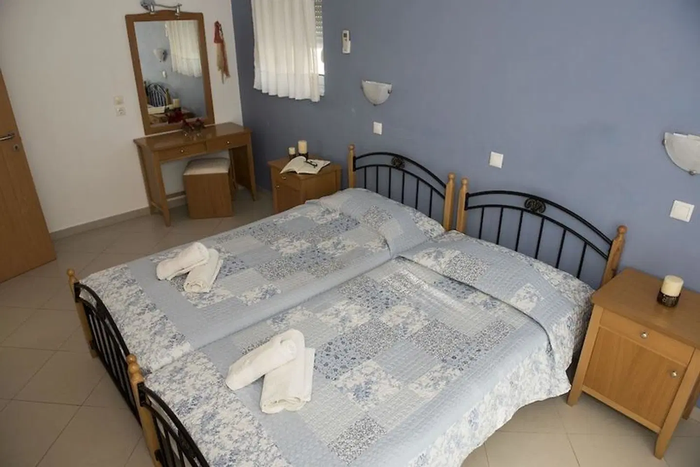 Nephele Apartments ROOM_EXAMPLE