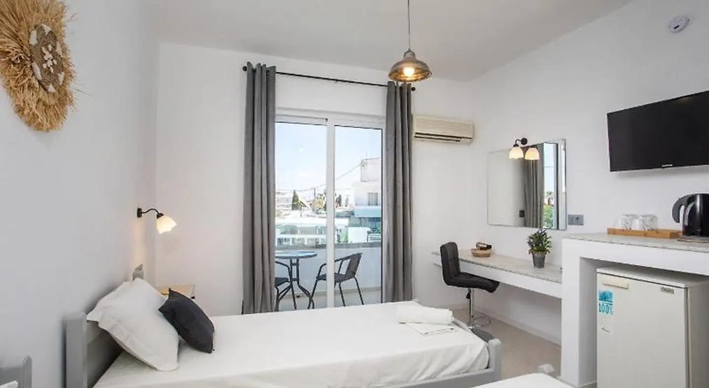 Lisabeth Apartments ROOM_EXAMPLE