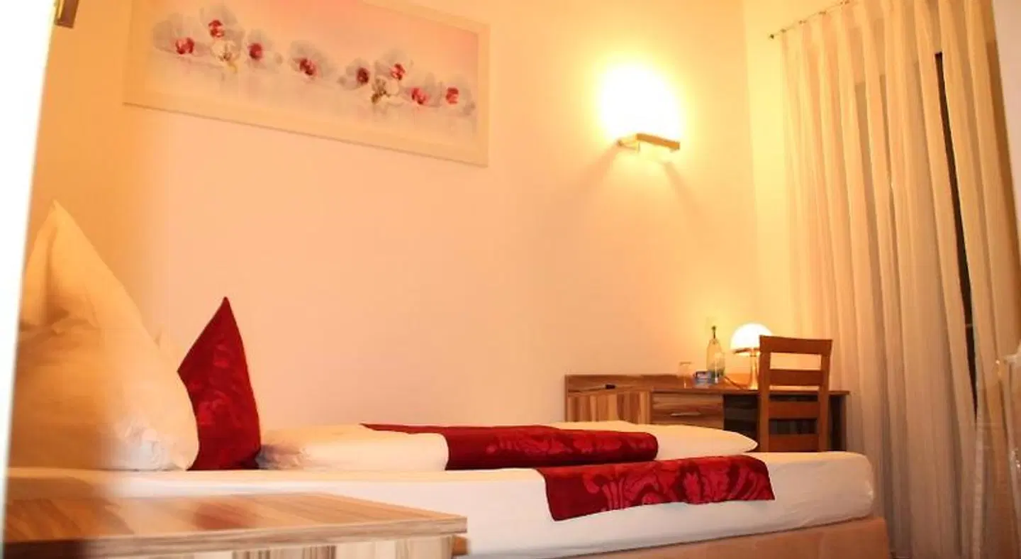 Hotel Bruckertshof ROOM_EXAMPLE