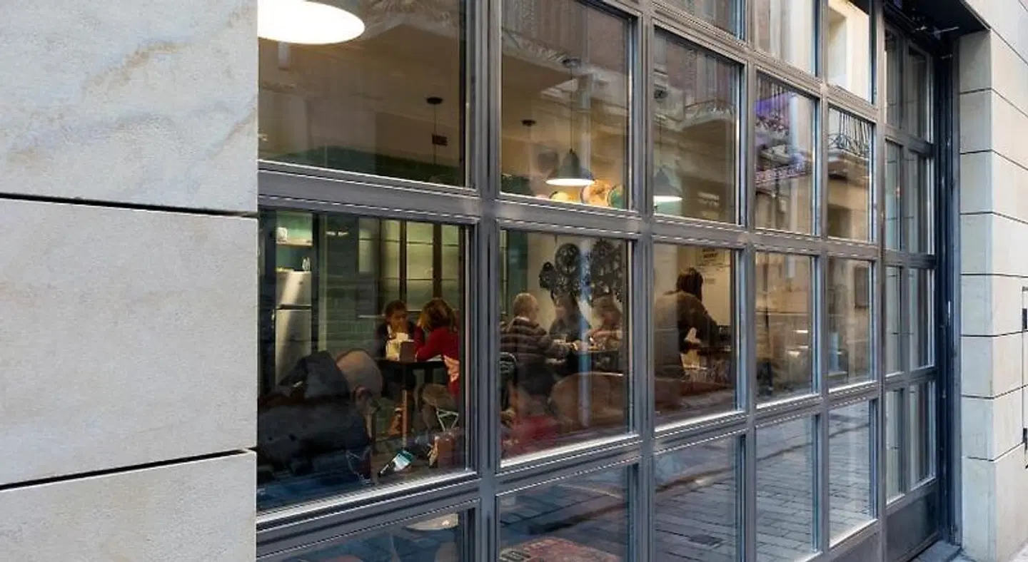 Winederful Hostel & Café EXTERIOR
