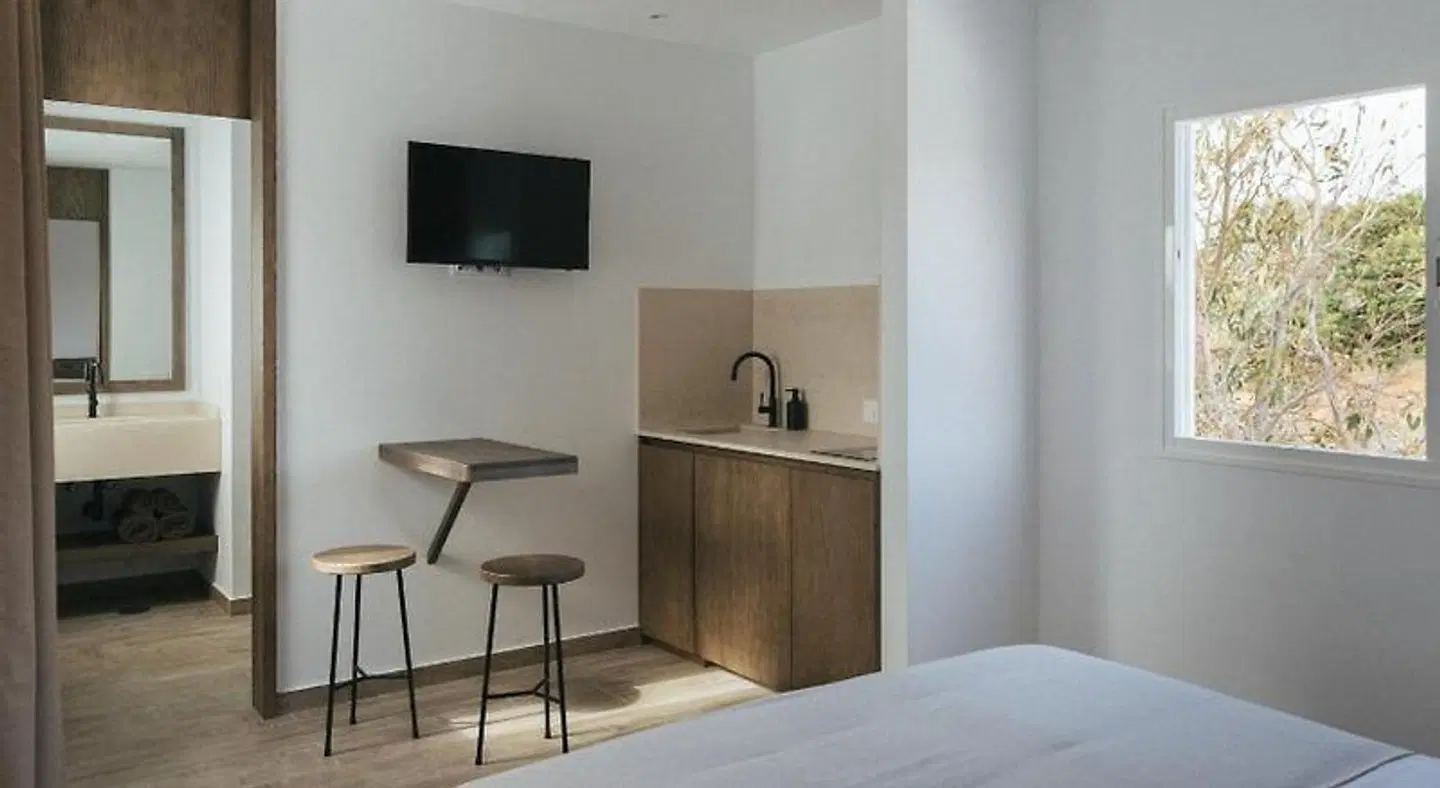 Alava Suites ROOM_EXAMPLE
