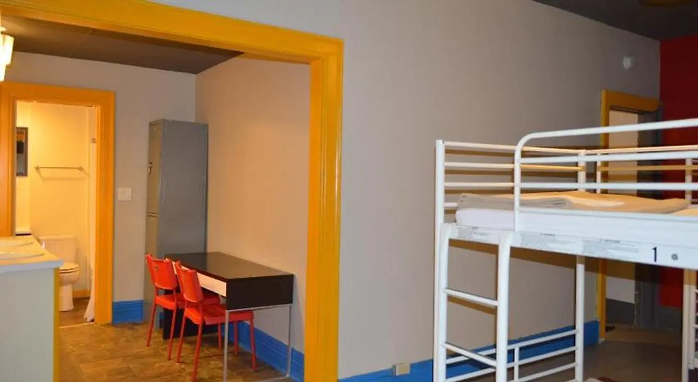 Gorge View HEALTH_BEAUTY